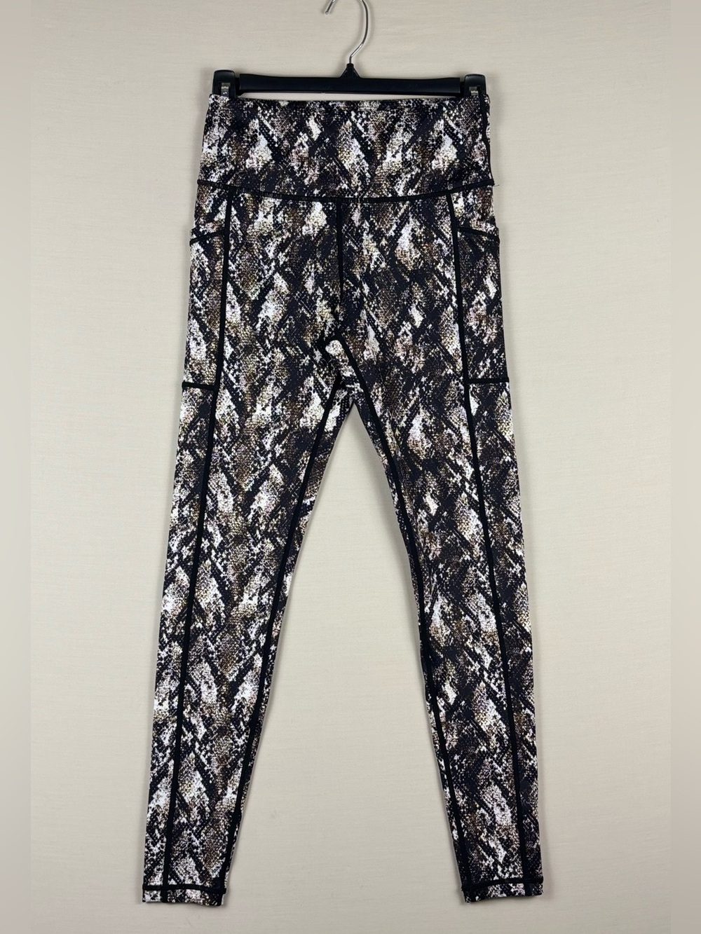 CVG Constantly Varied Gear XS Snakeskin Leggings Pockets Squat Approved